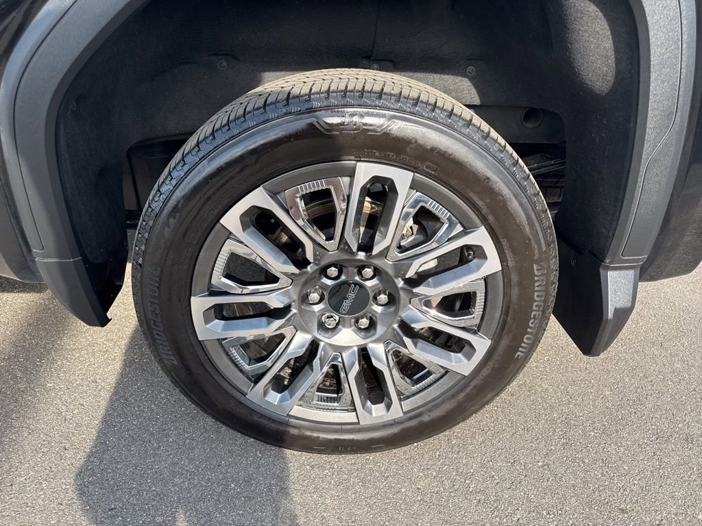 Used 2025 GMC Sierra 1500 Denali Ultimate image 37