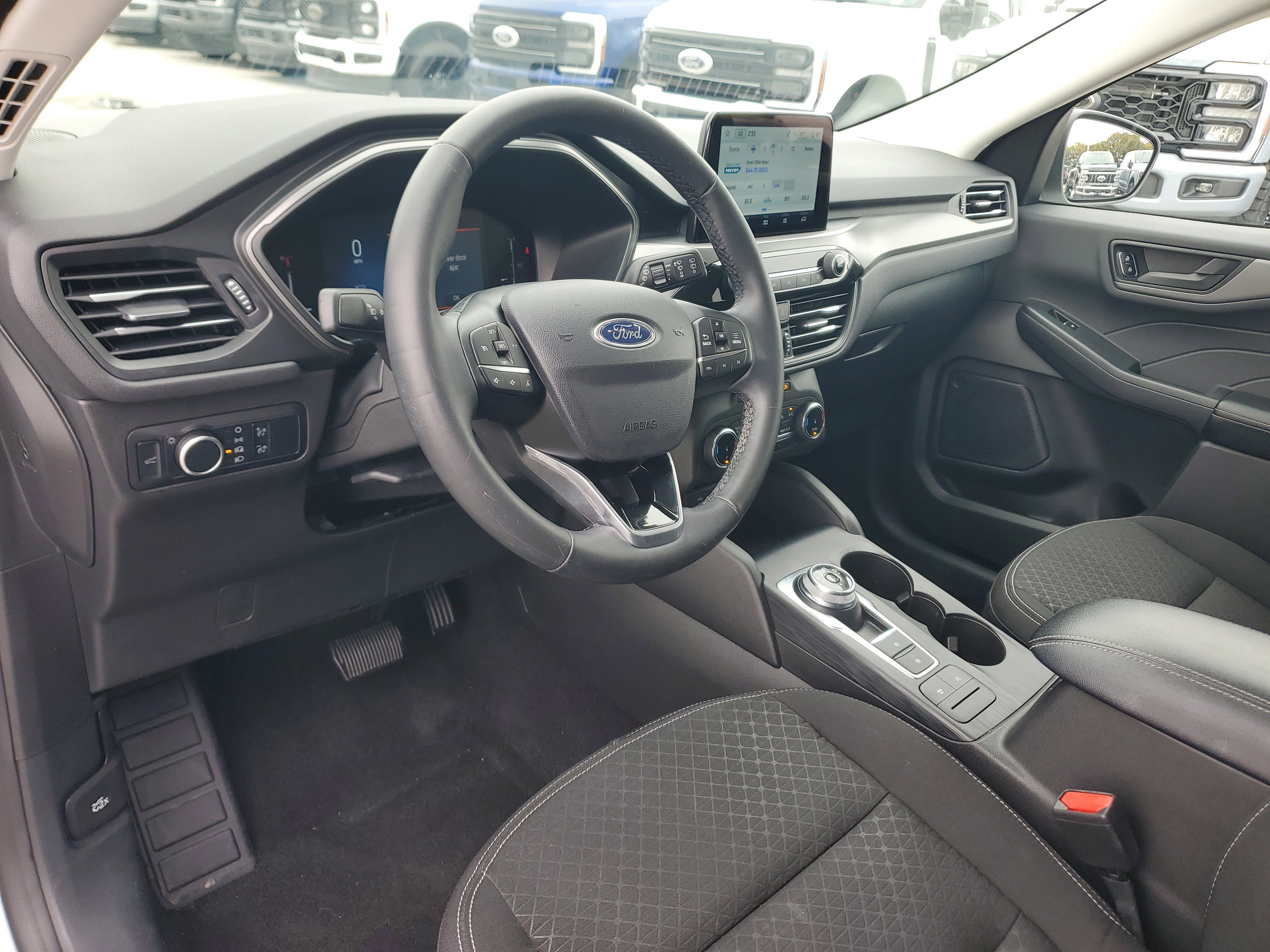 Used 2024 Ford Escape Active image 13