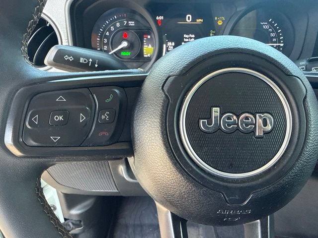 Used 2024 Jeep Wrangler Unlimited AWD/4WD image 38