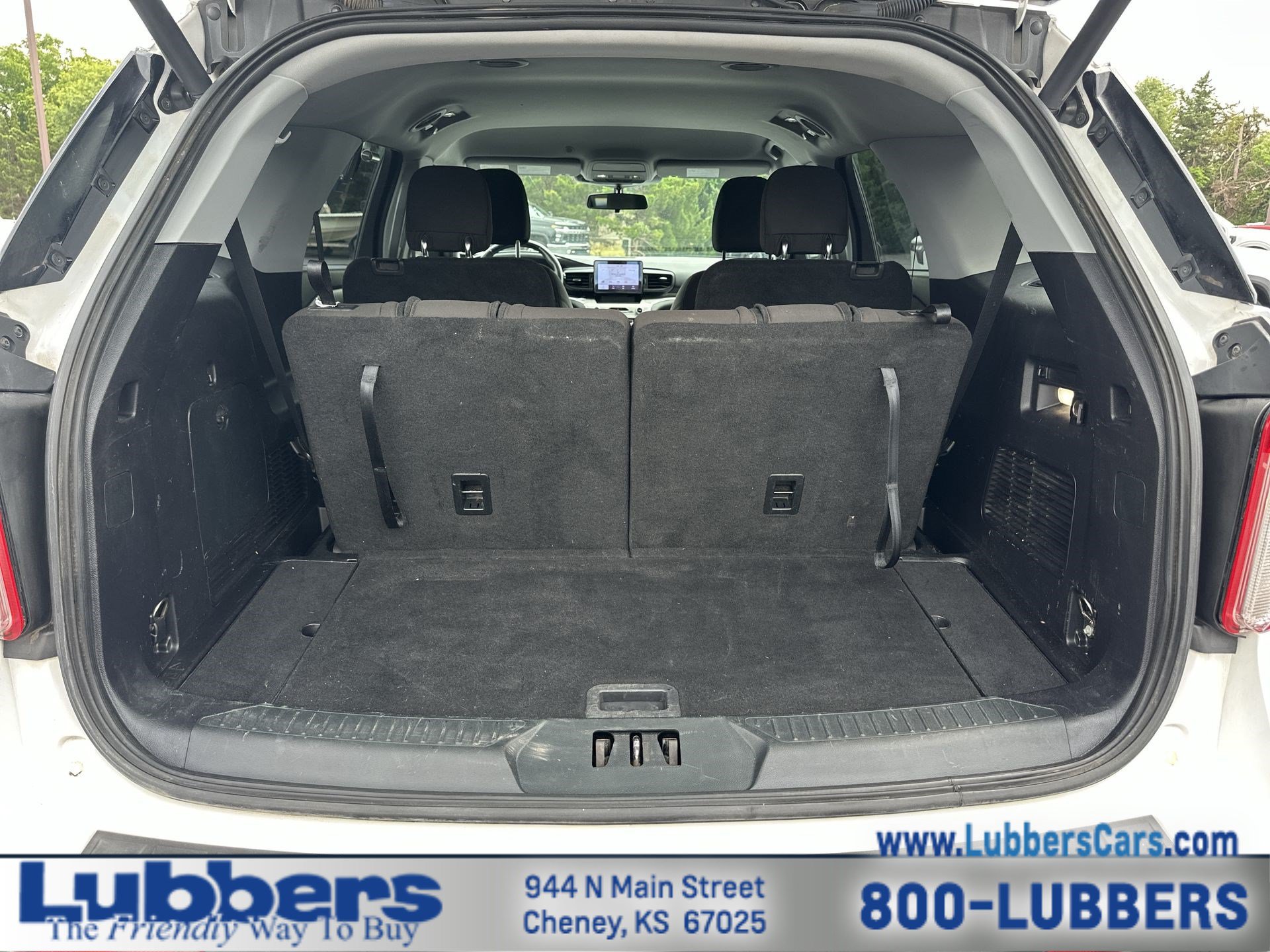 Used 2021 Ford Explorer XLT AWD/4WD image 21