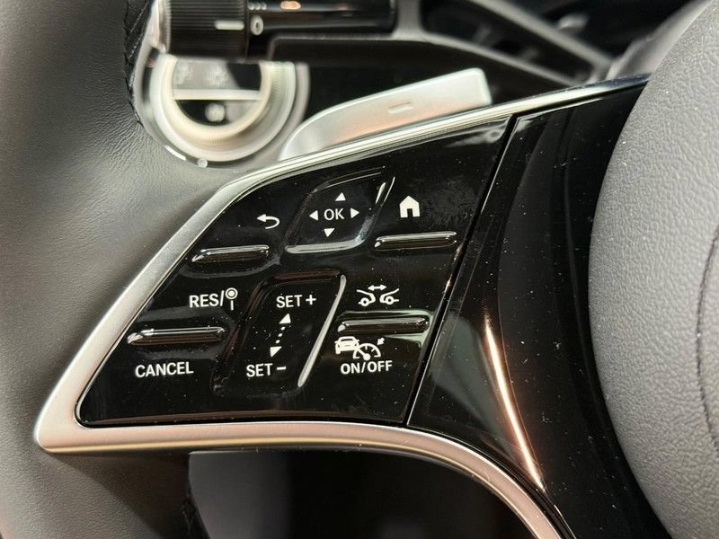 New 2026 Mercedes-Benz E 350 4MATIC Sedan image 11