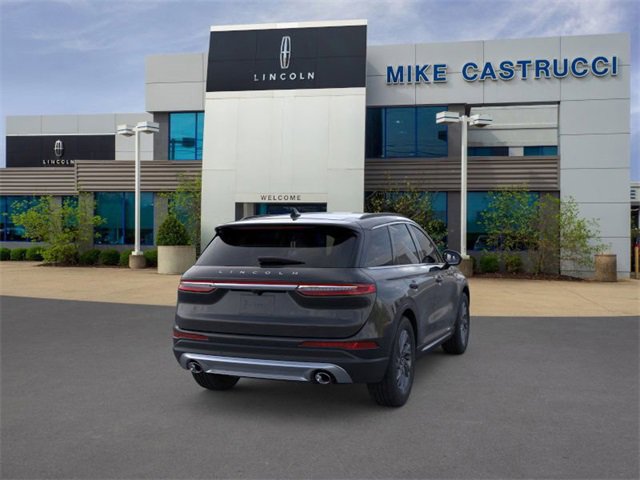 New 2026 Lincoln Corsair Premiere image 8