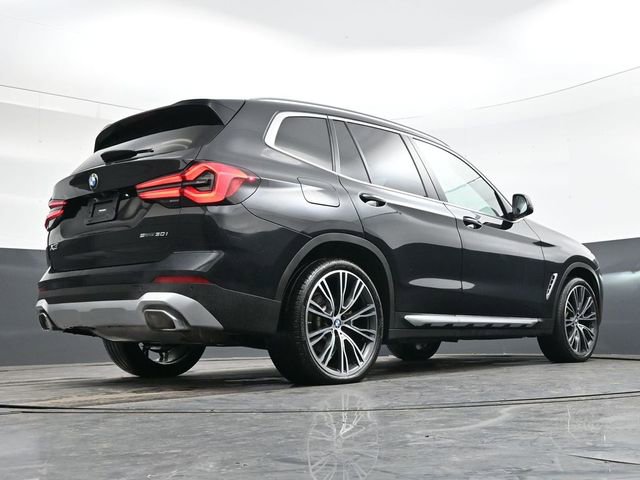 Used 2023 BMW X3 sDrive30i w/ Premium Package image 28