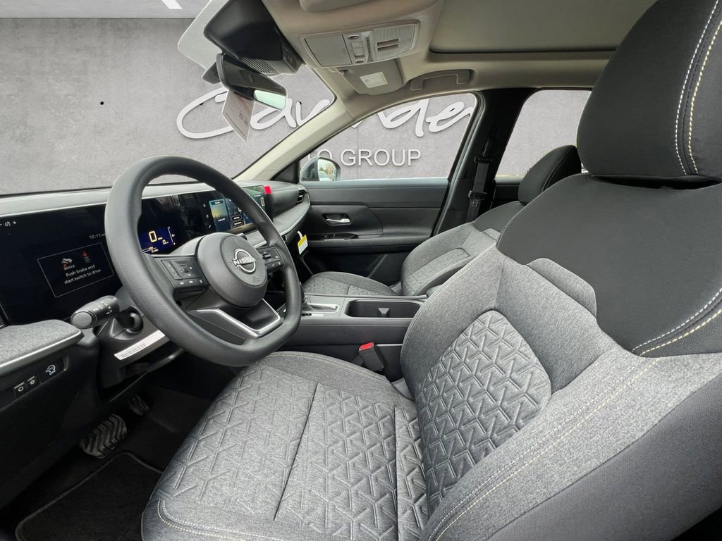 New 2026 Nissan Kicks SV image 17