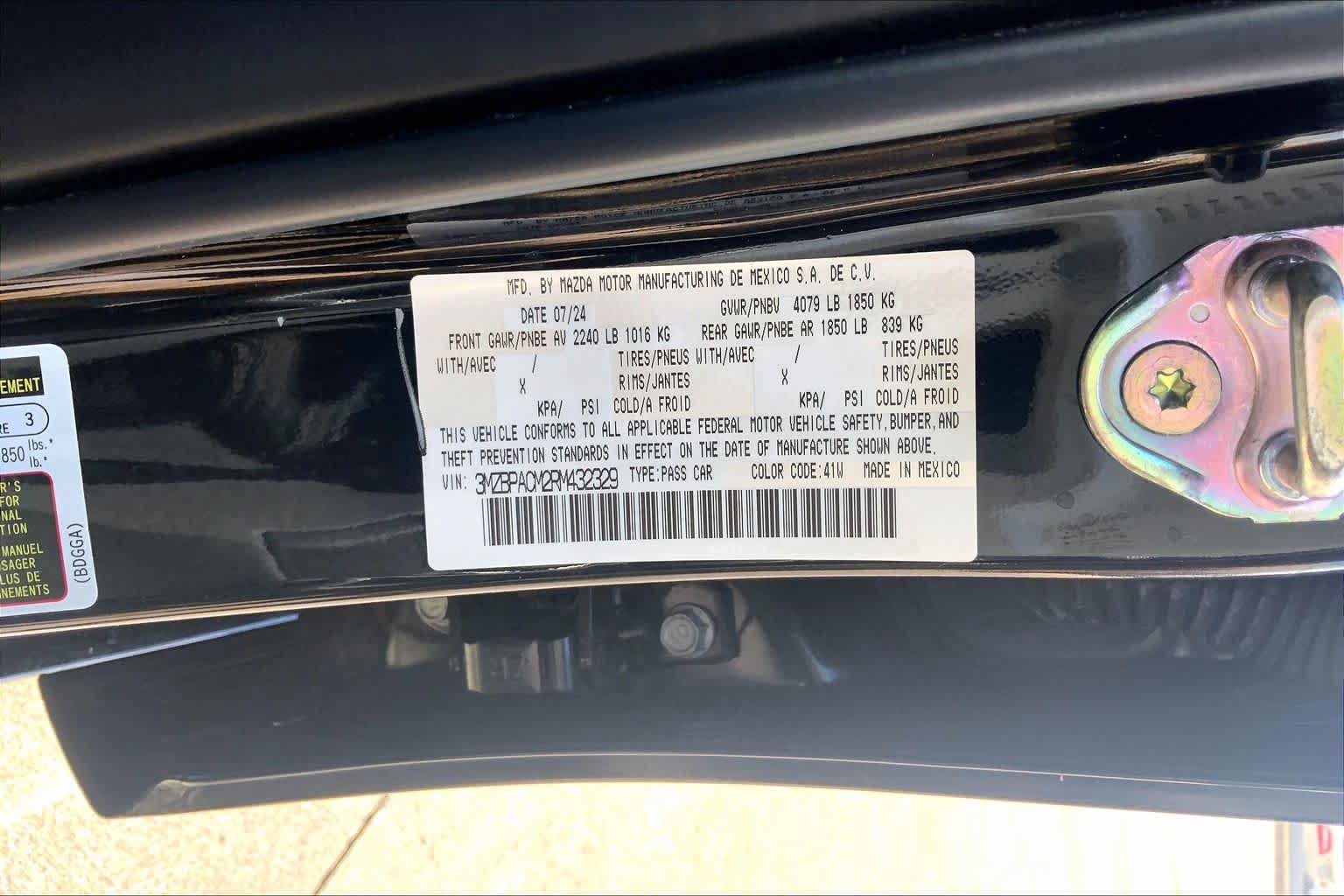 Used 2024 MAZDA MAZDA3 s FWD image 37