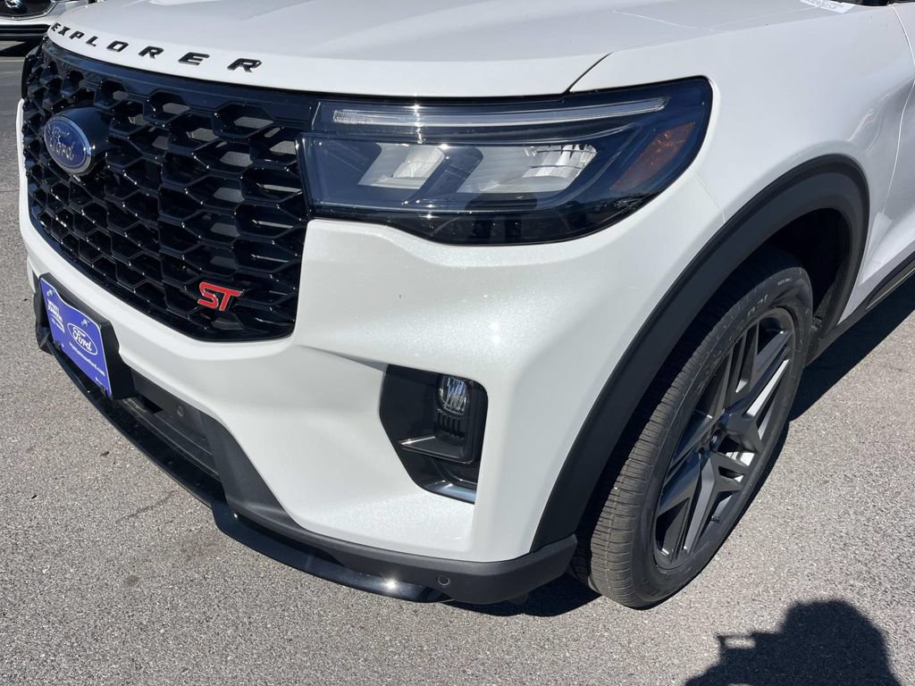 New 2026 Ford Explorer ST w/ Sun And Sound Package AWD/4WD image 11