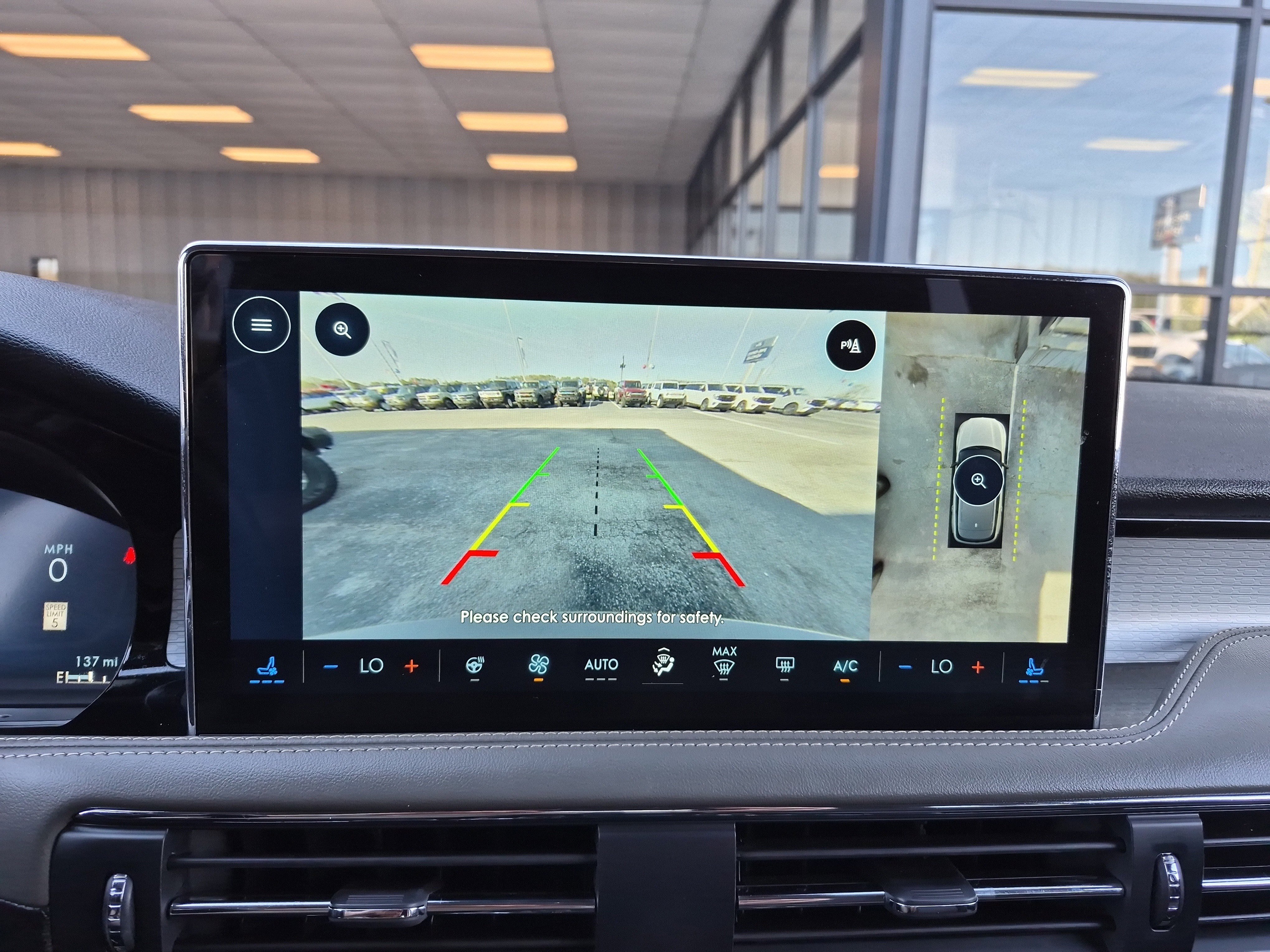 Used 2025 Lincoln Corsair Reserve w/ Towing Package image 37