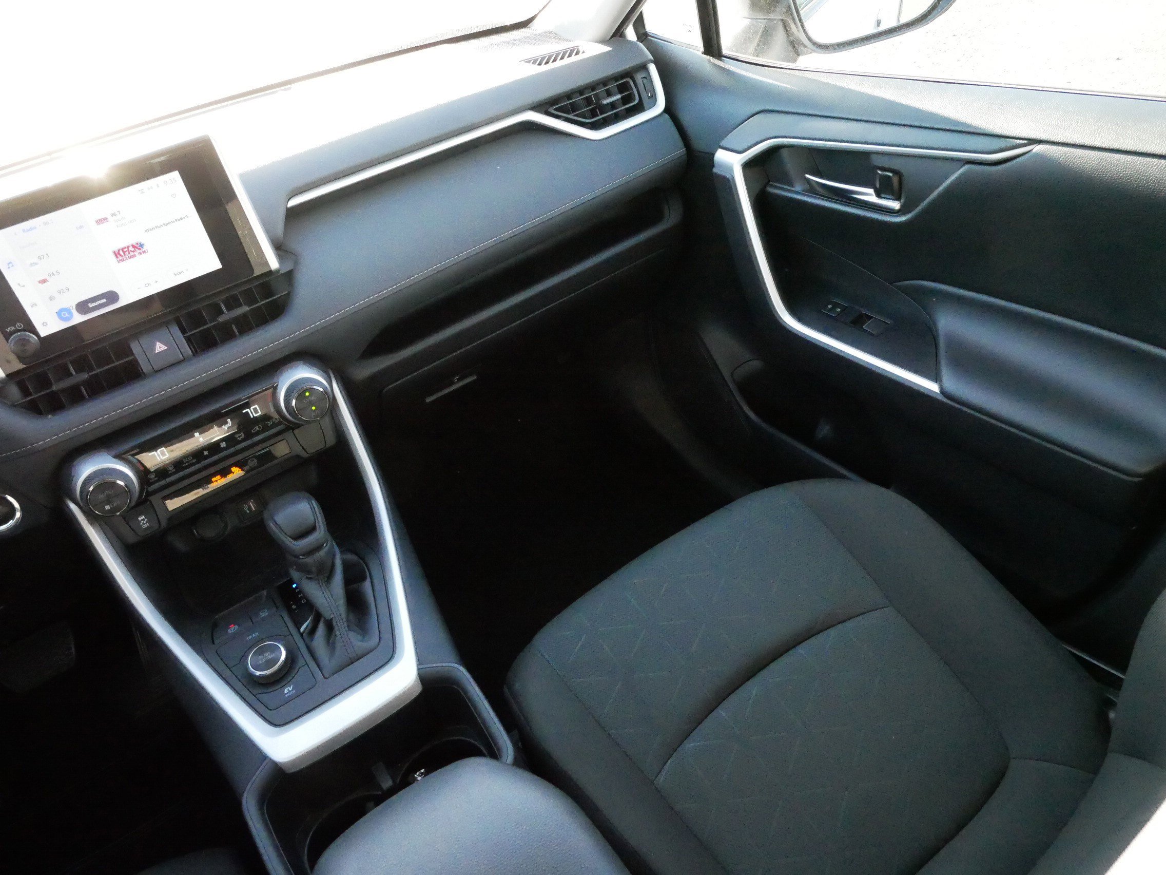 Certified 2024 Toyota RAV4 XLE image 11