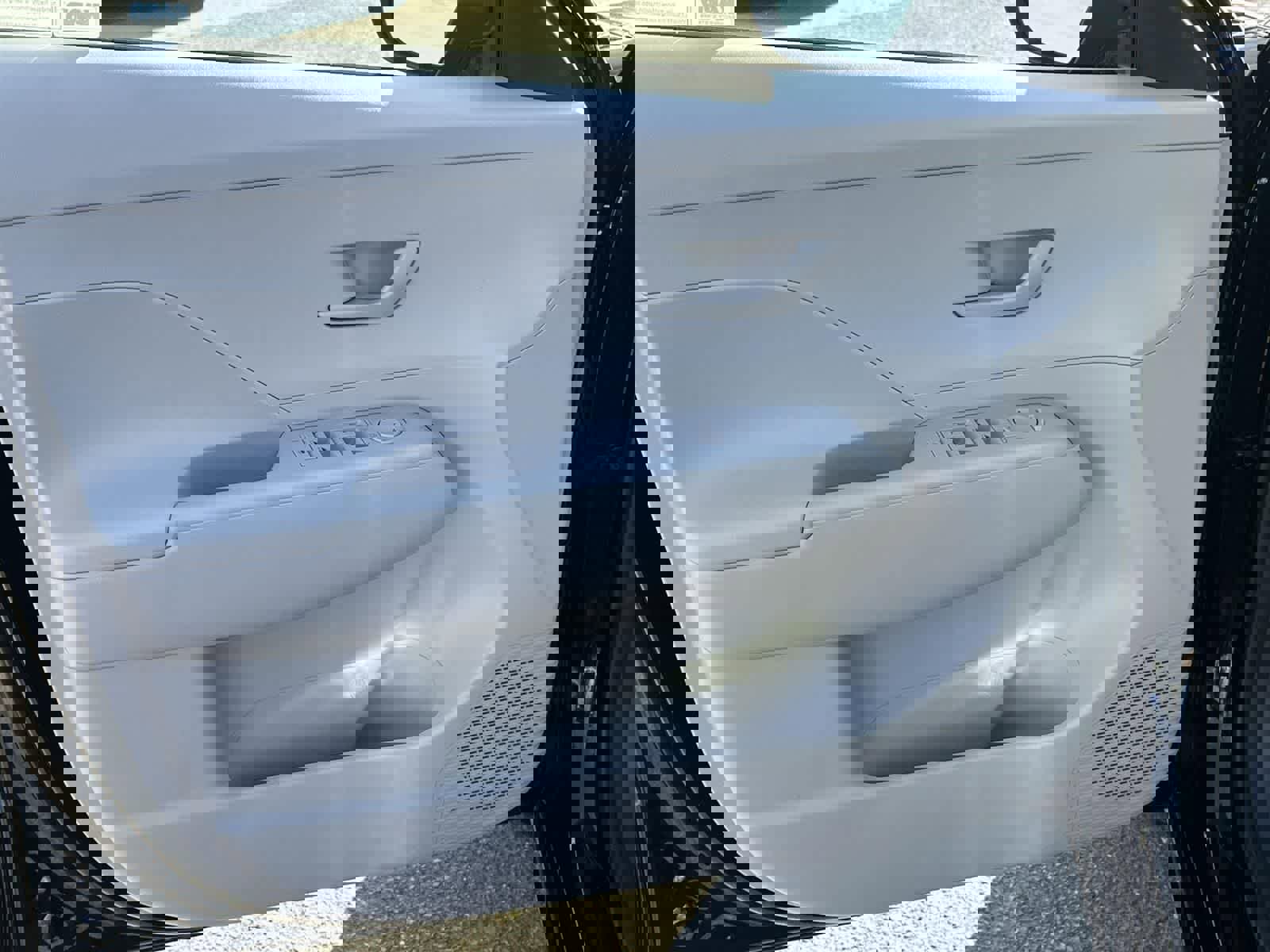 Certified 2025 Hyundai Kona SEL image 21