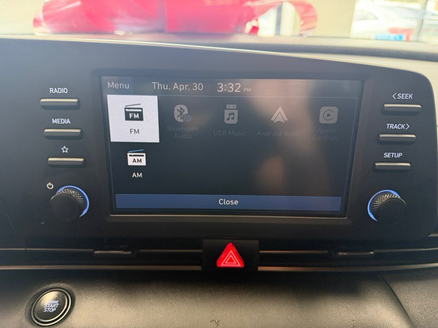 Used 2025 Hyundai Elantra Sport FWD image 36