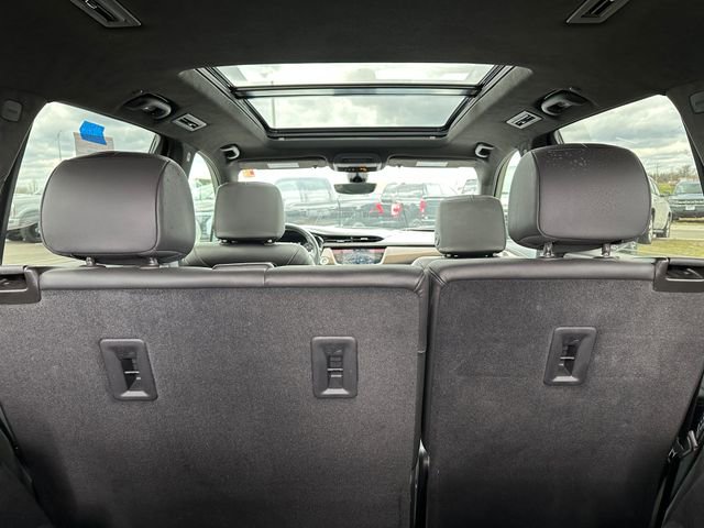 Used 2022 Cadillac XT6 Sport w/ Platinum Package image 14