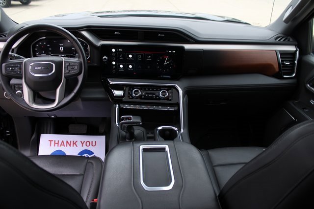 Used 2022 GMC Sierra 1500 Denali w/ Denali Reserve Package image 34