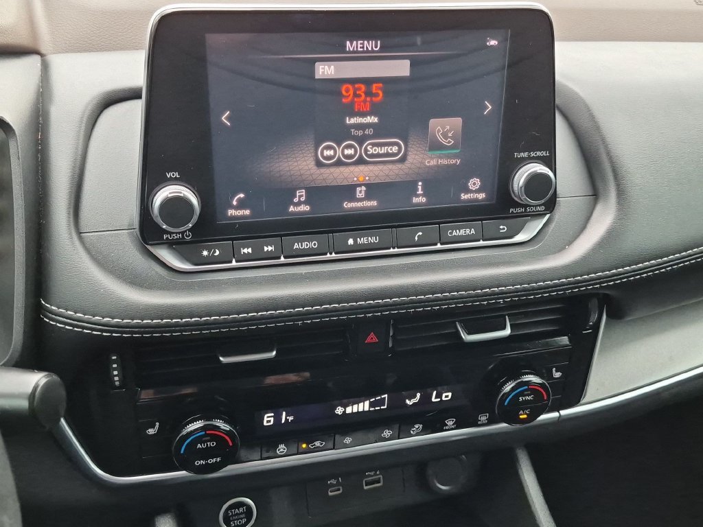 Used 2021 Nissan Rogue SV w/ Premium Package FWD image 18
