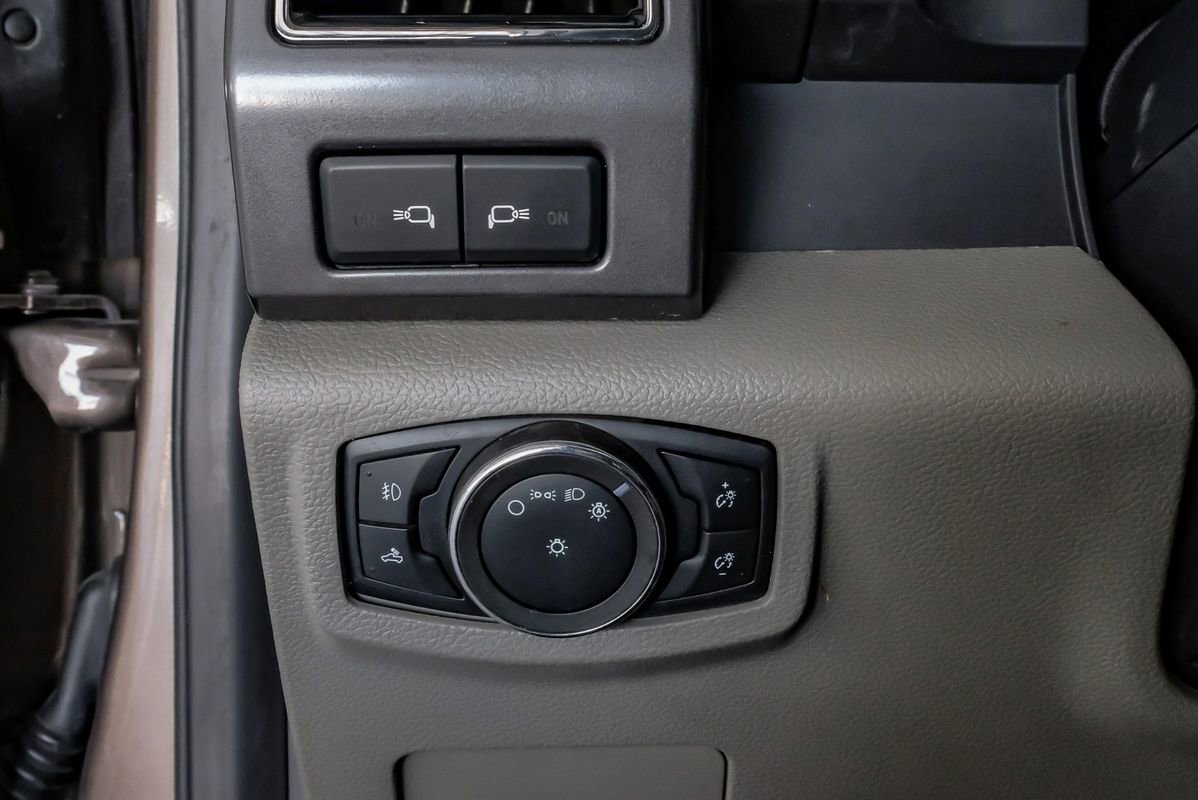 Used 2022 Ford F250 XLT w/ XLT Premium Package image 27