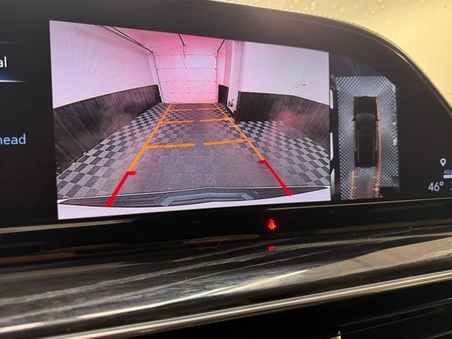 Used 2021 Cadillac Escalade ESV Sport image 17