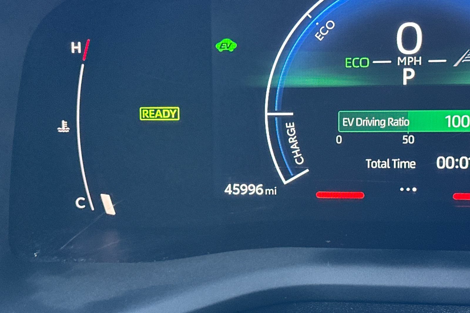 Certified 2025 Toyota Camry SE FWD image 24