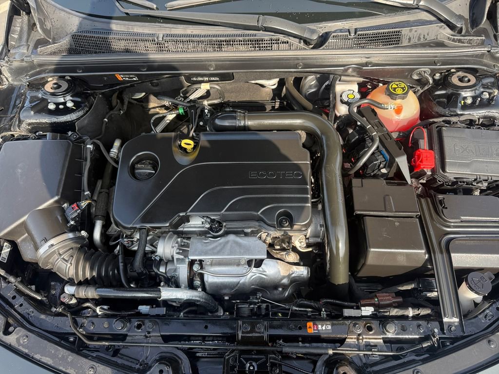 Certified 2022 Chevrolet Malibu LT image 20