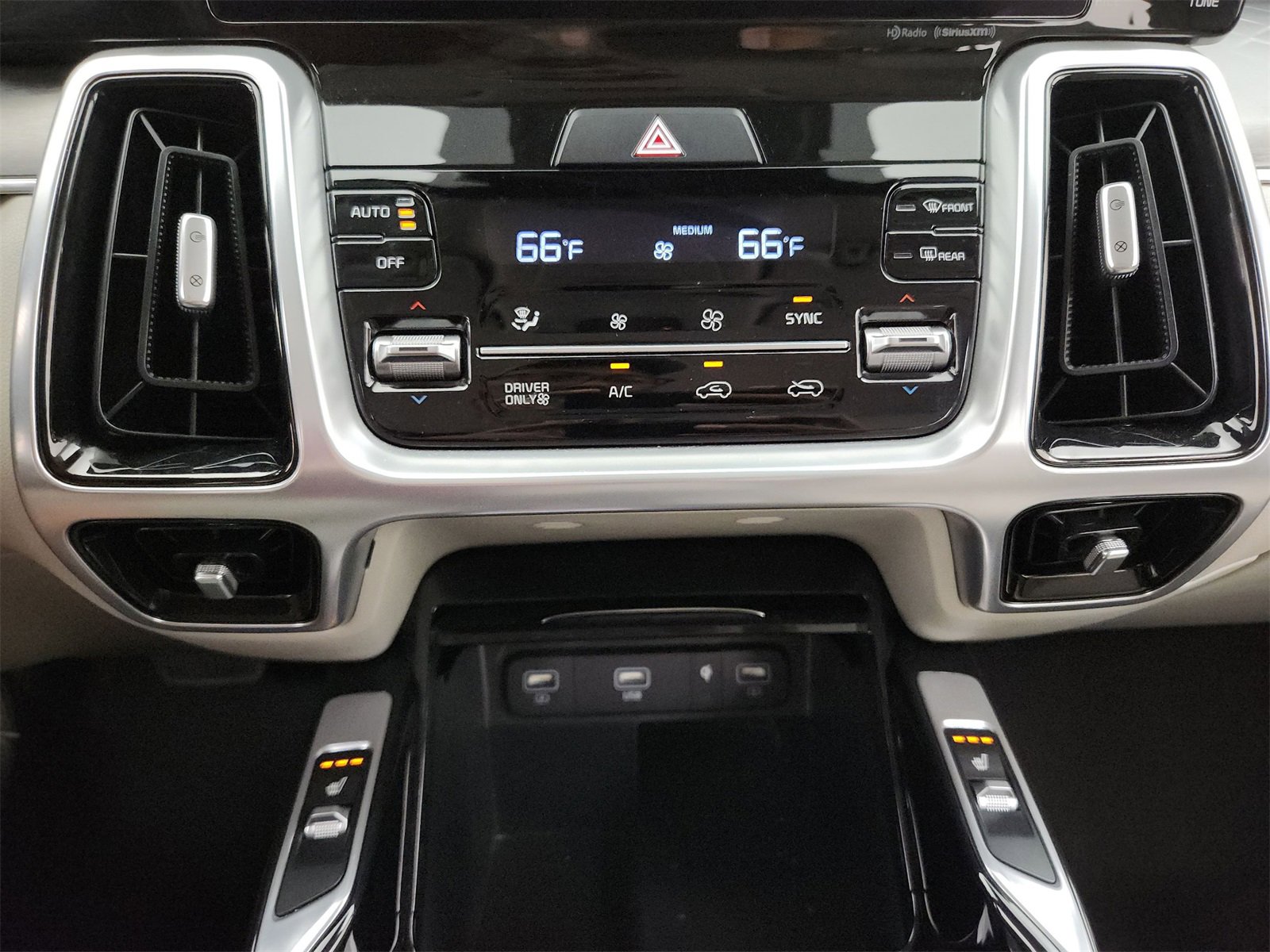 Used 2022 Kia Sorento SX image 24