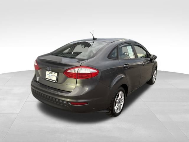 Used 2019 Ford Fiesta SE image 2