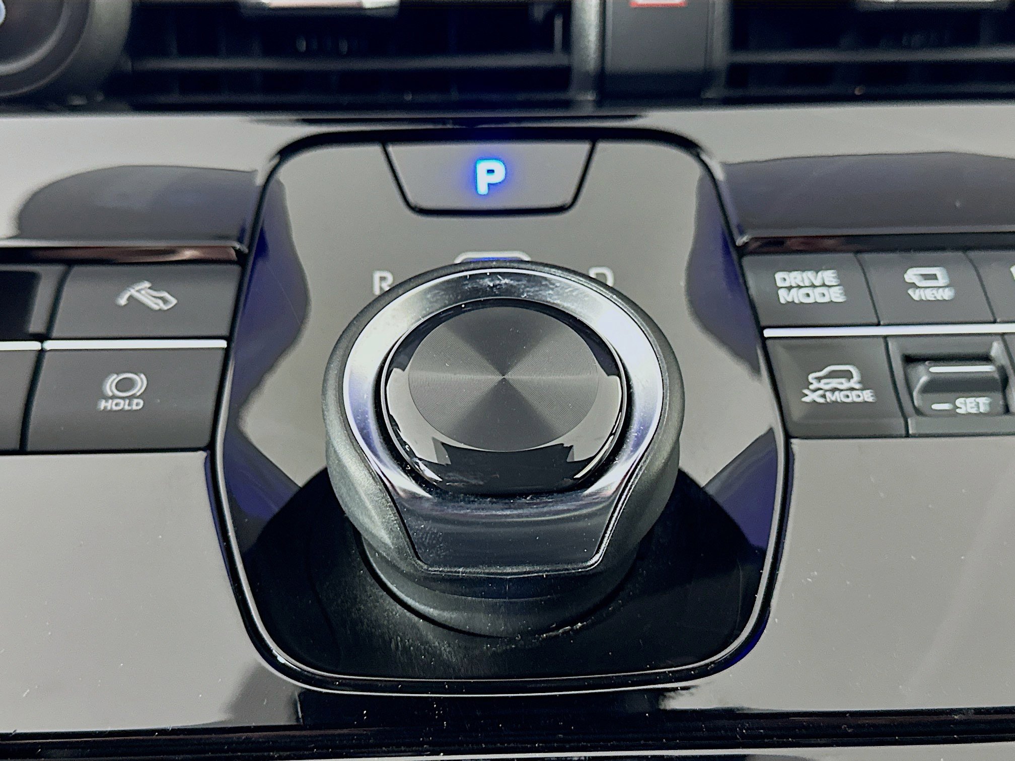 Used 2023 Subaru Solterra Limited image 24