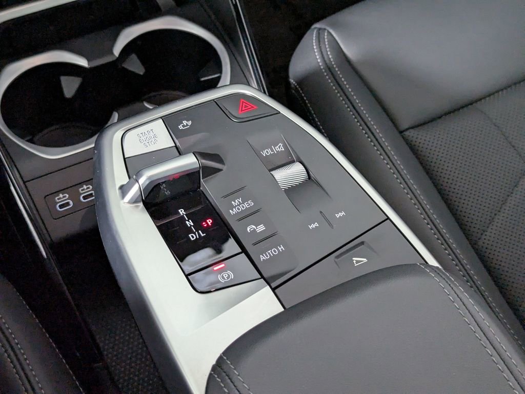 Used 2025 BMW X1 xDrive28i w/ Convenience Package image 36