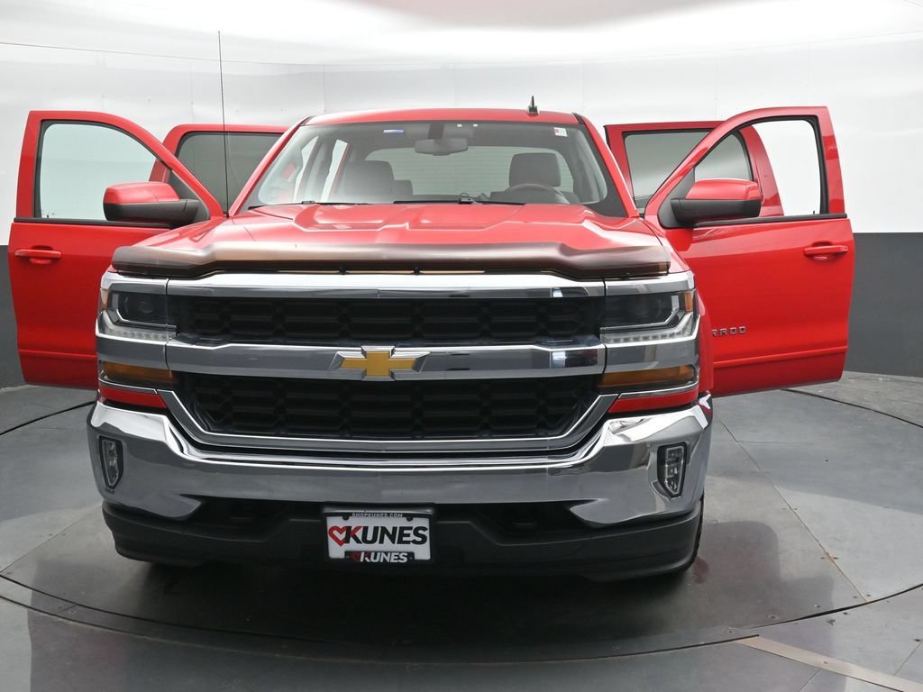 Used 2017 Chevrolet Silverado 1500 LT w/ All Star Edition AWD/4WD image 43
