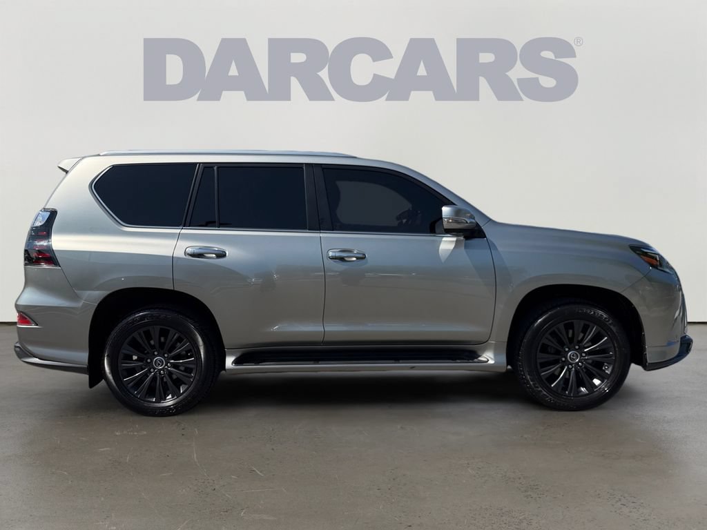 Used 2023 Lexus GX 460 Luxury w/ Sport Design Package AWD/4WD image 6