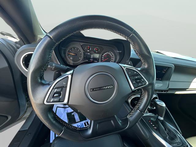 Used 2023 Chevrolet Camaro LT RWD image 7