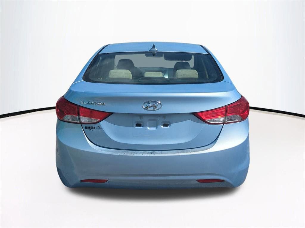 Used 2013 Hyundai Elantra GLS image 6