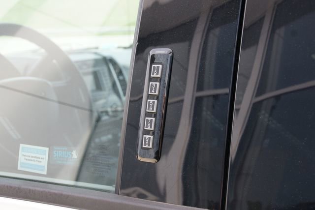 Used 2017 Ford F150 XLT AWD/4WD image 11