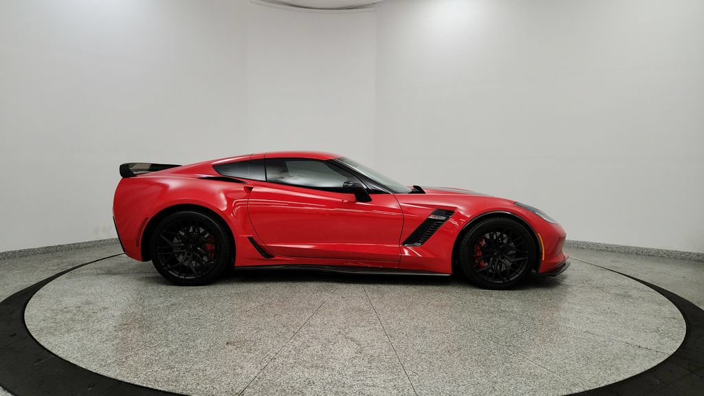 Used 2015 Chevrolet Corvette Z06 w/ Chrome Badge Package RWD image 6