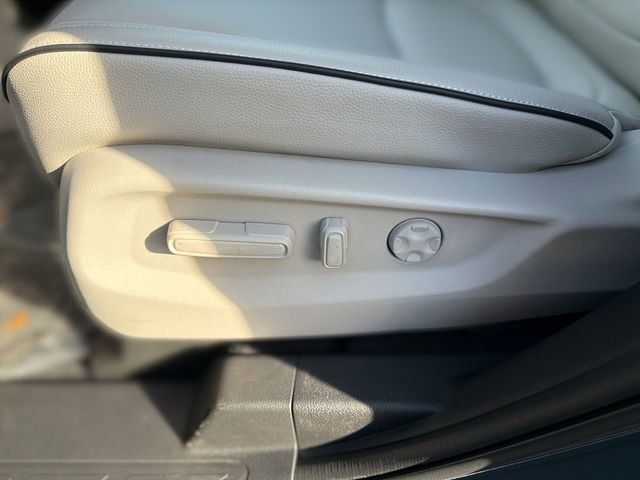 New 2026 Honda Odyssey Touring image 15