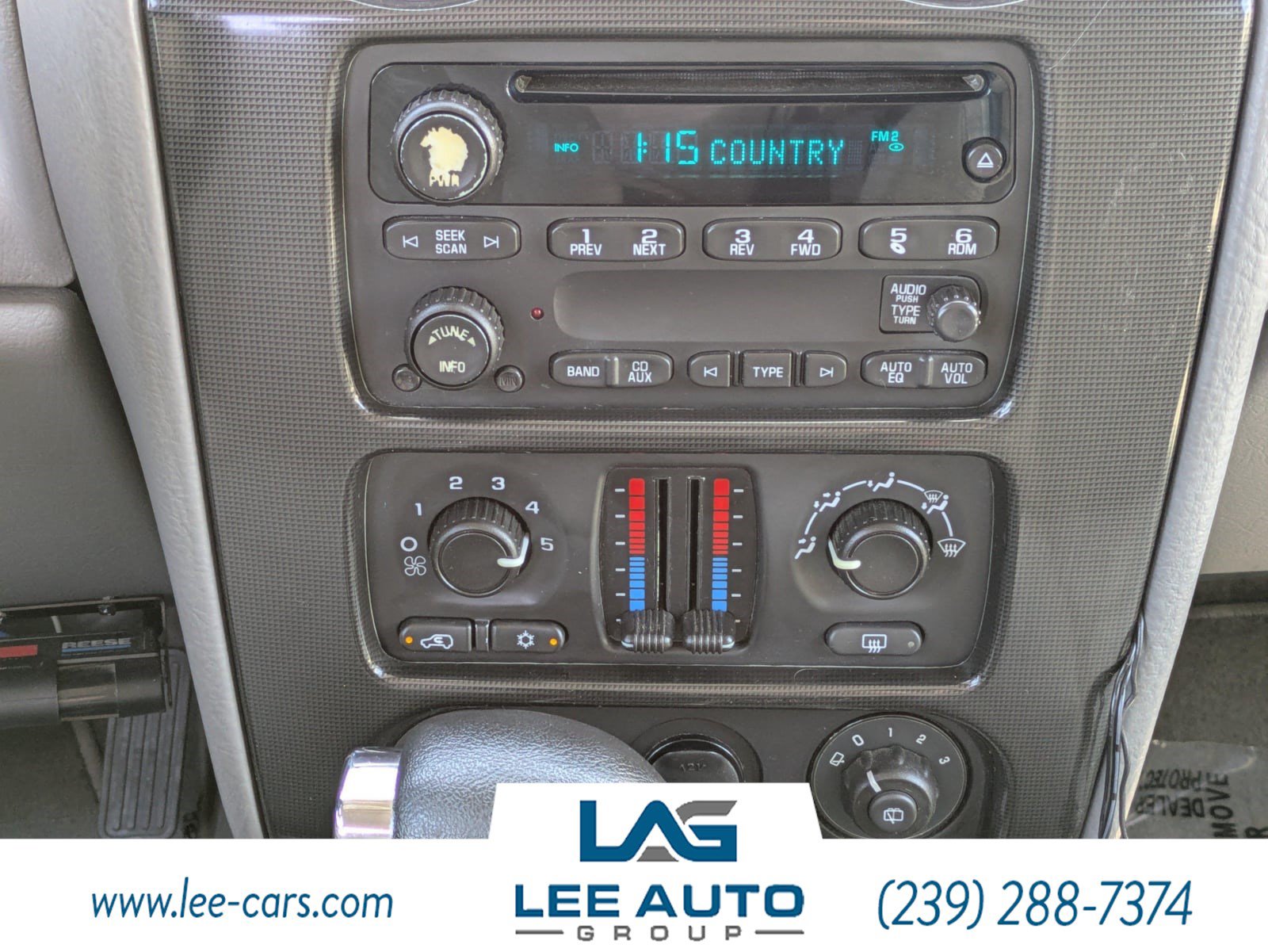 Used 2005 GMC Envoy SLE RWD image 16