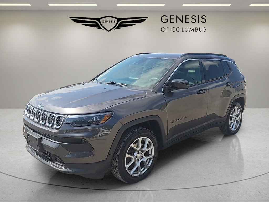 Used 2023 Jeep Compass Latitude w/ Sun and Sound Group