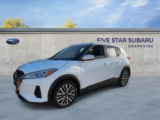 Used 2023 Nissan Kicks SV FWD image 4