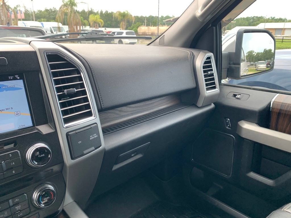 Used 2016 Ford F150 Lariat w/ Equipment Group 502A Luxury AWD/4WD image 7
