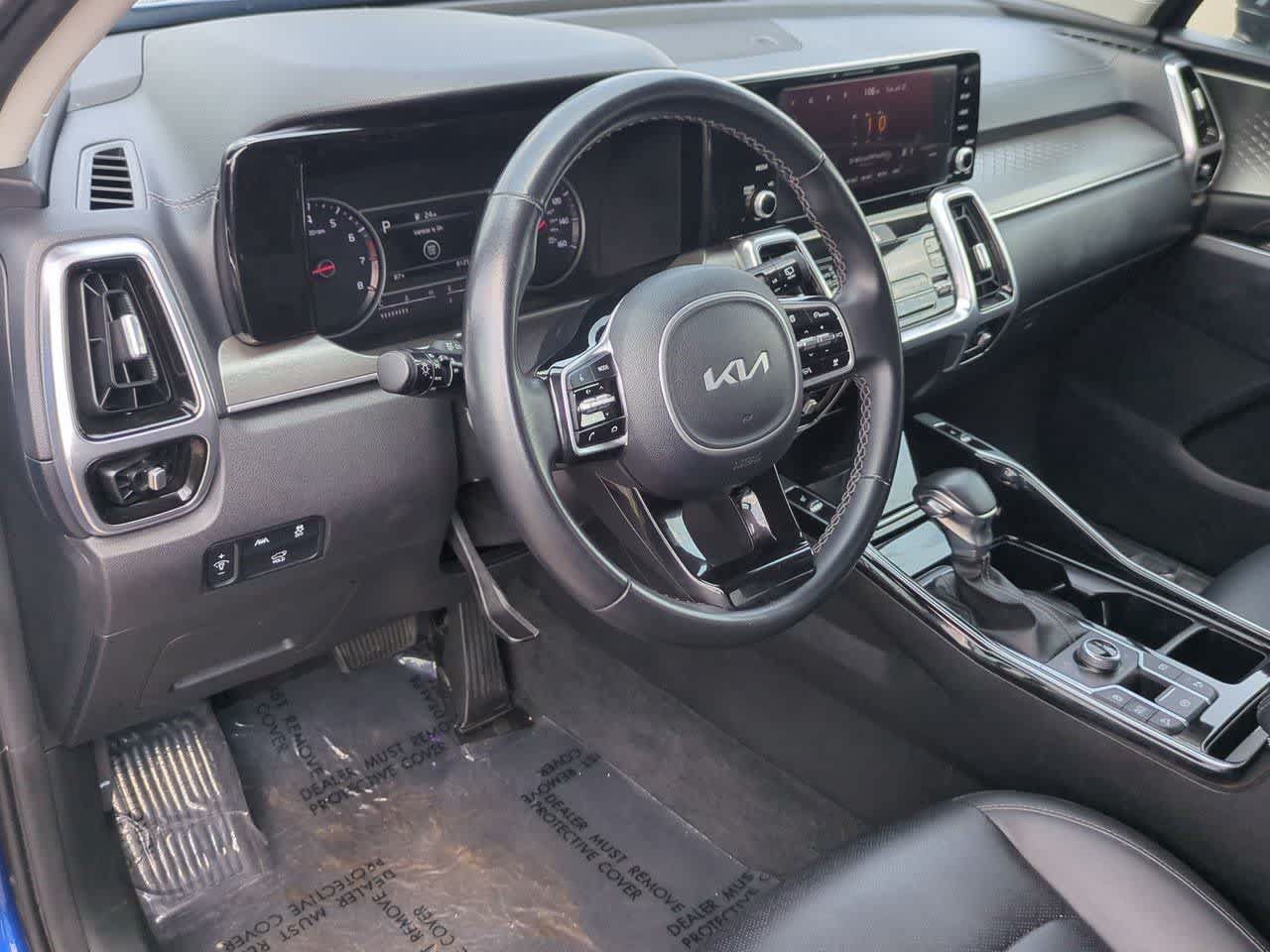 Used 2022 Kia Sorento SX AWD/4WD image 2