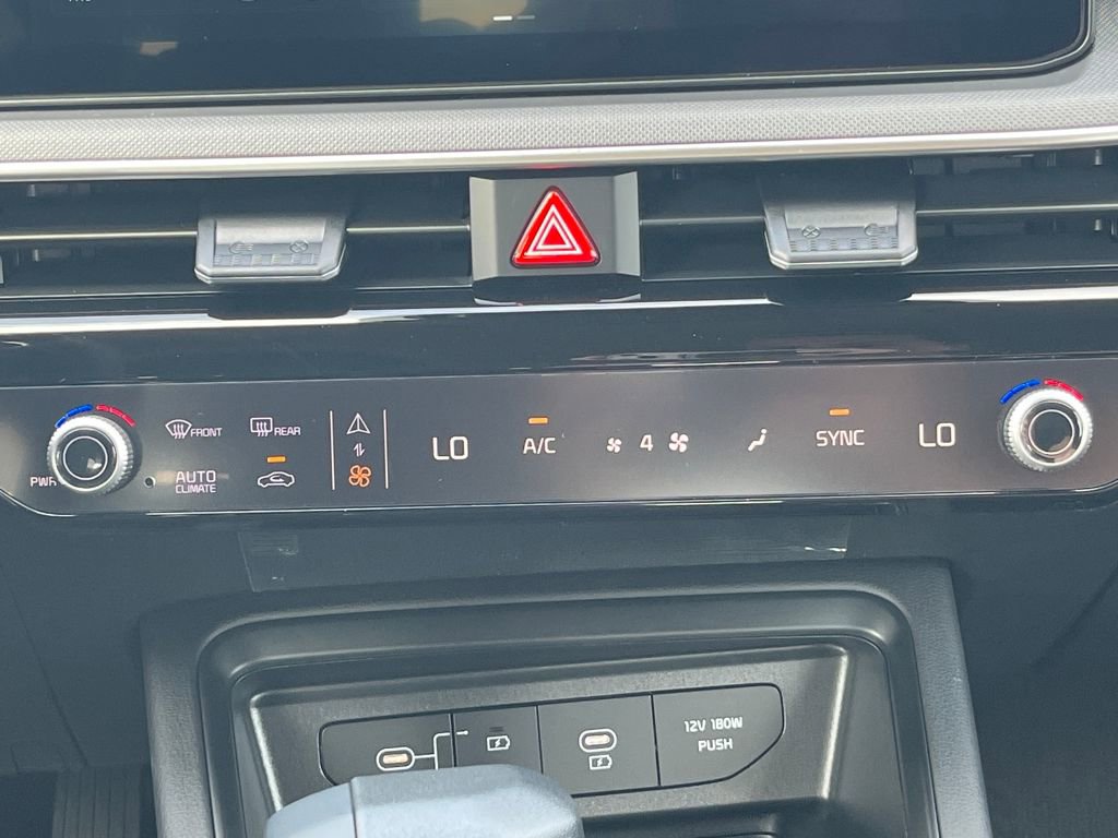 New 2026 Kia K5 LXS image 25
