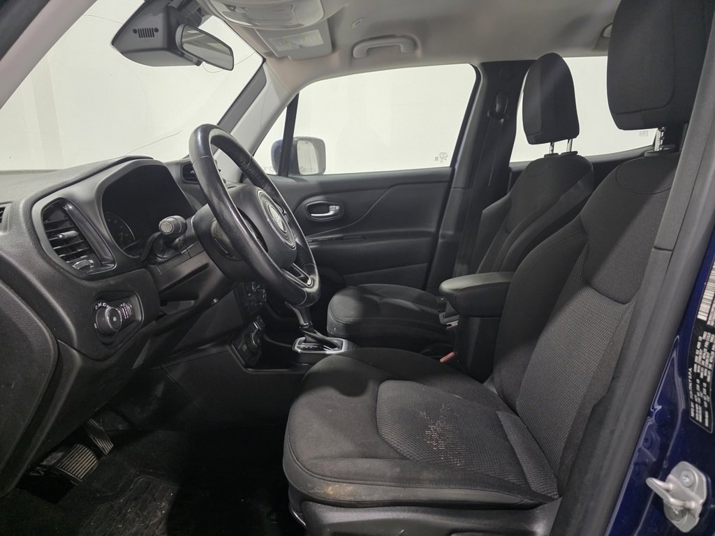 Used 2019 Jeep Renegade Altitude w/ Quick Order Package 22M image 9