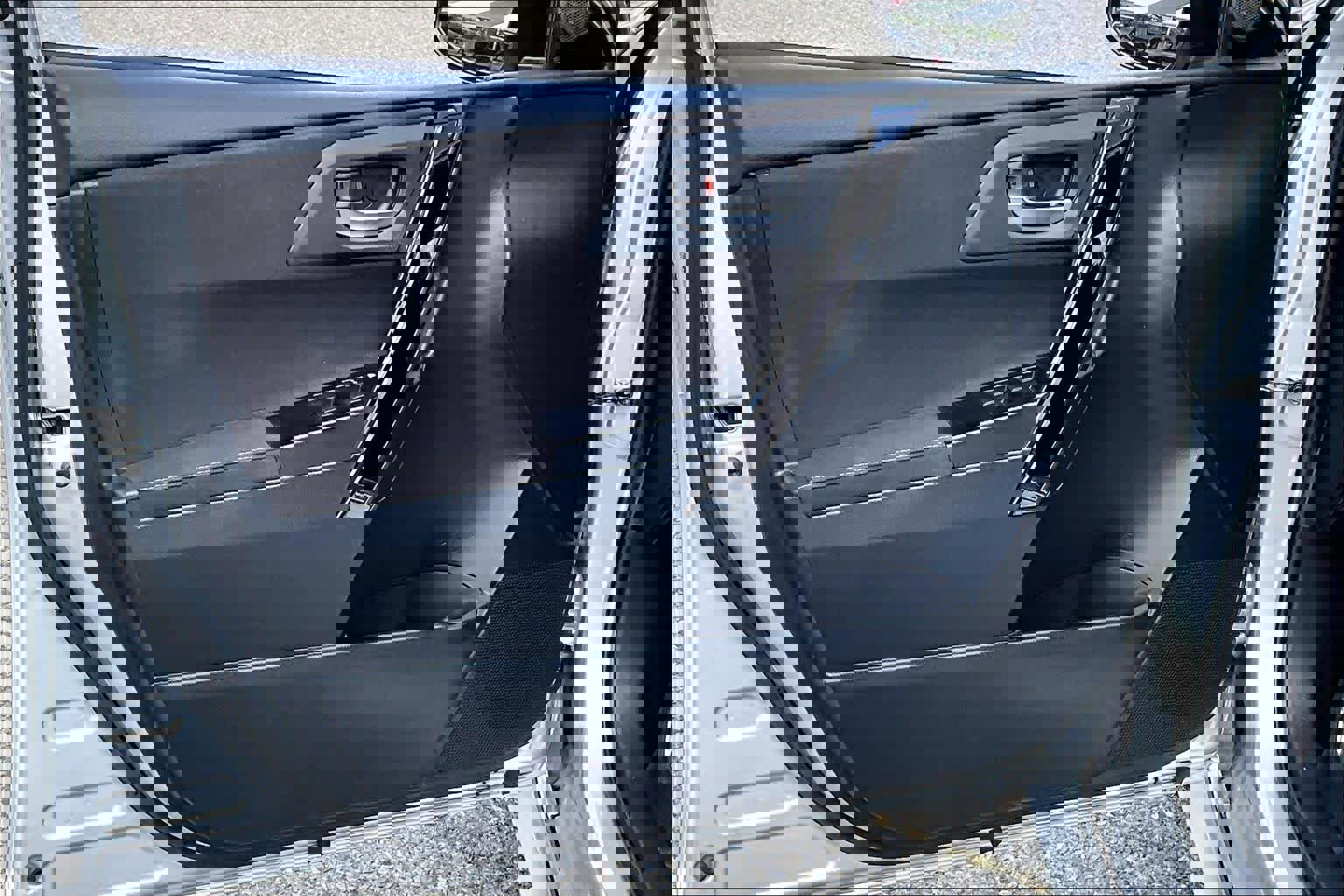 Certified 2018 Toyota Corolla iM FWD image 21