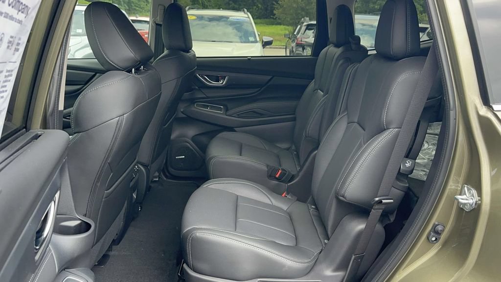 New 2026 Subaru Ascent Limited AWD/4WD image 12