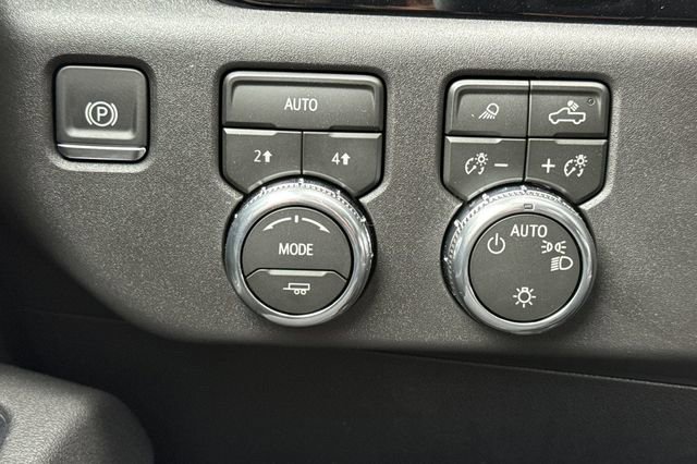 New 2026 GMC Sierra 1500 SLE w/ Preferred Package image 30