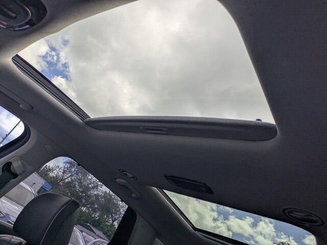 Used 2021 Hyundai Palisade Limited image 23