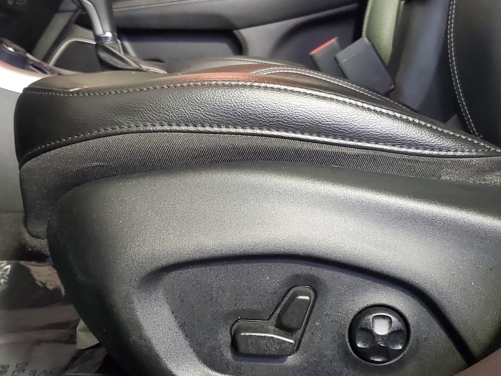 Used 2021 Jeep Compass 80th Special Edition image 14