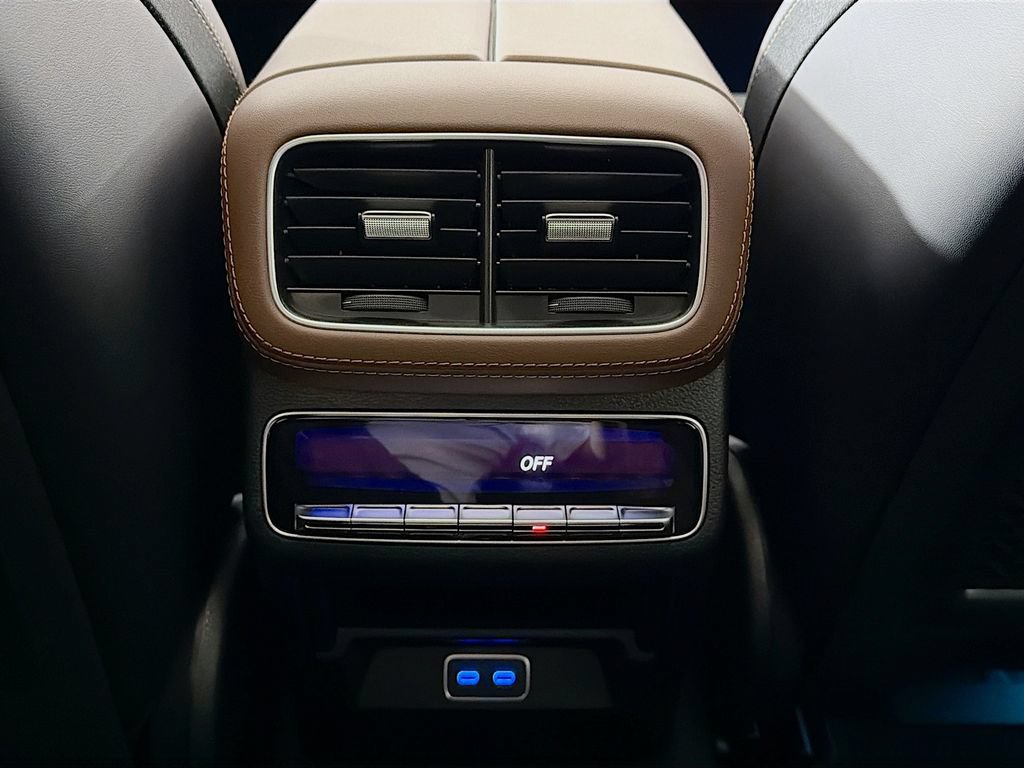 New 2026 Mercedes-Benz GLE 53 AMG 4MATIC Coupe image 28