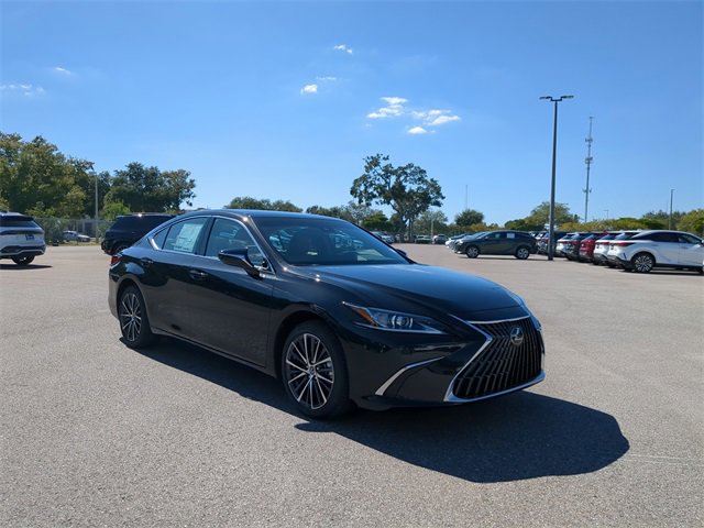 New 2025 Lexus ES 350 w/ Premium Package