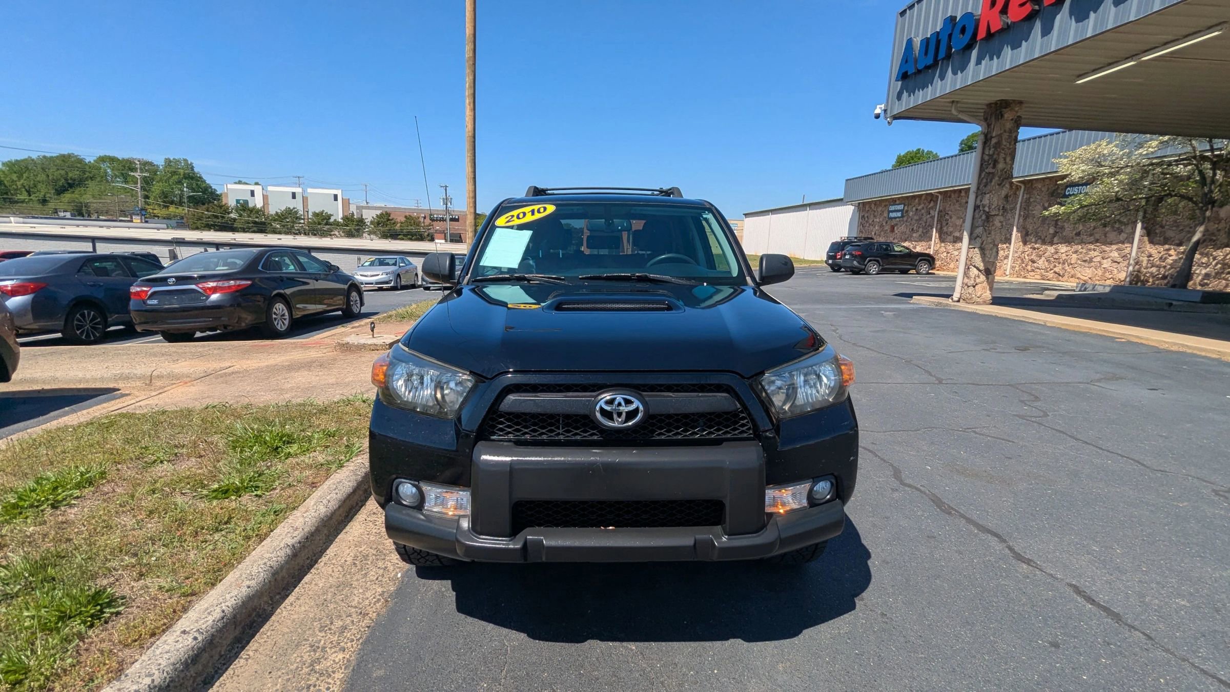 Used 2010 Toyota 4Runner Trail image 2