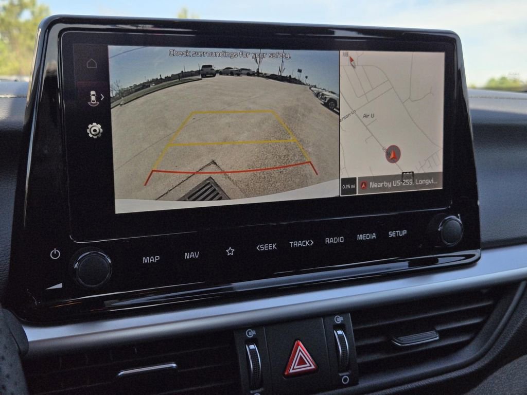 Used 2023 Kia Forte GT-Line image 16