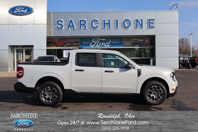 New 2026 Ford Maverick XLT image 1