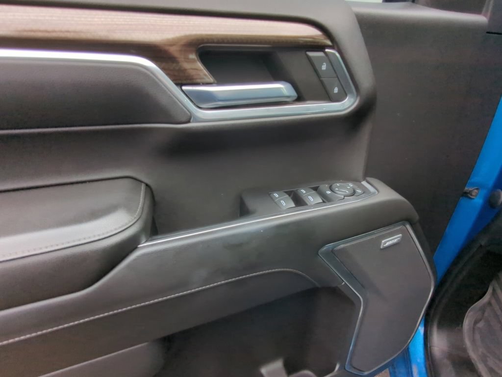 Used 2022 Chevrolet Silverado 1500 LT Trail Boss w/ LT Trail Boss Premium Package AWD/4WD image 9